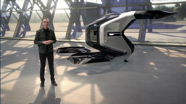 未来飞行汽车：凯迪拉克也展出概念载人无人机(图1)
